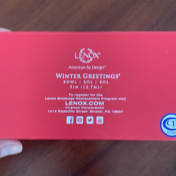 Brand new with tags Lenox winter greetings bowl - Picture 4 of 10